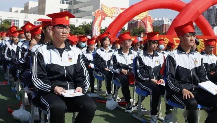 解答疑惑,准备来场「逃离城市的解压之旅」,有哪些地方值得一去?知识问答网页